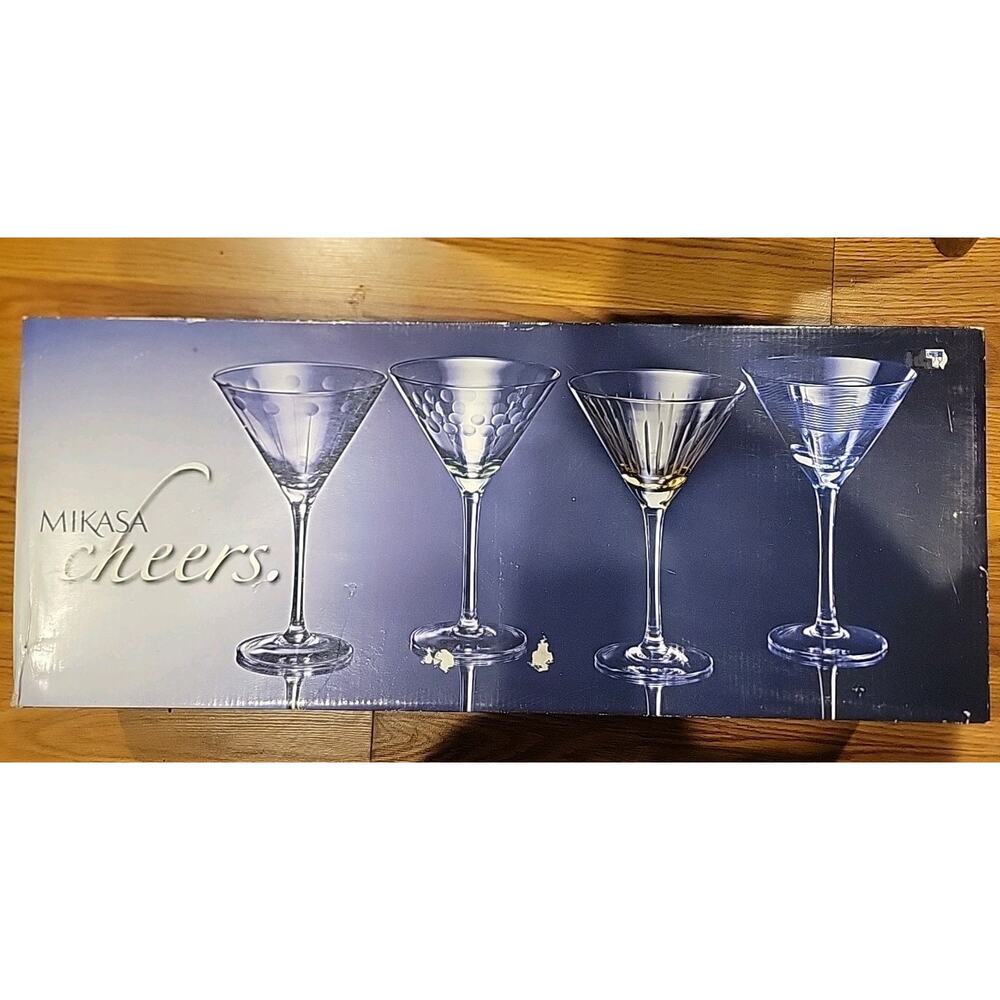 Mikasa Cheers Pastel VJP36/417 etched Martini Glasses Set of 4